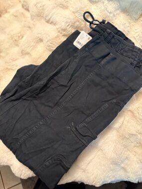 Free People Women’s  Black Cargo Jogger Pants - Drawstring Waist  New with tags
